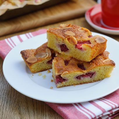 Vegan Strawberry Almond Crumb Cake Recipe - Cooking With Parita