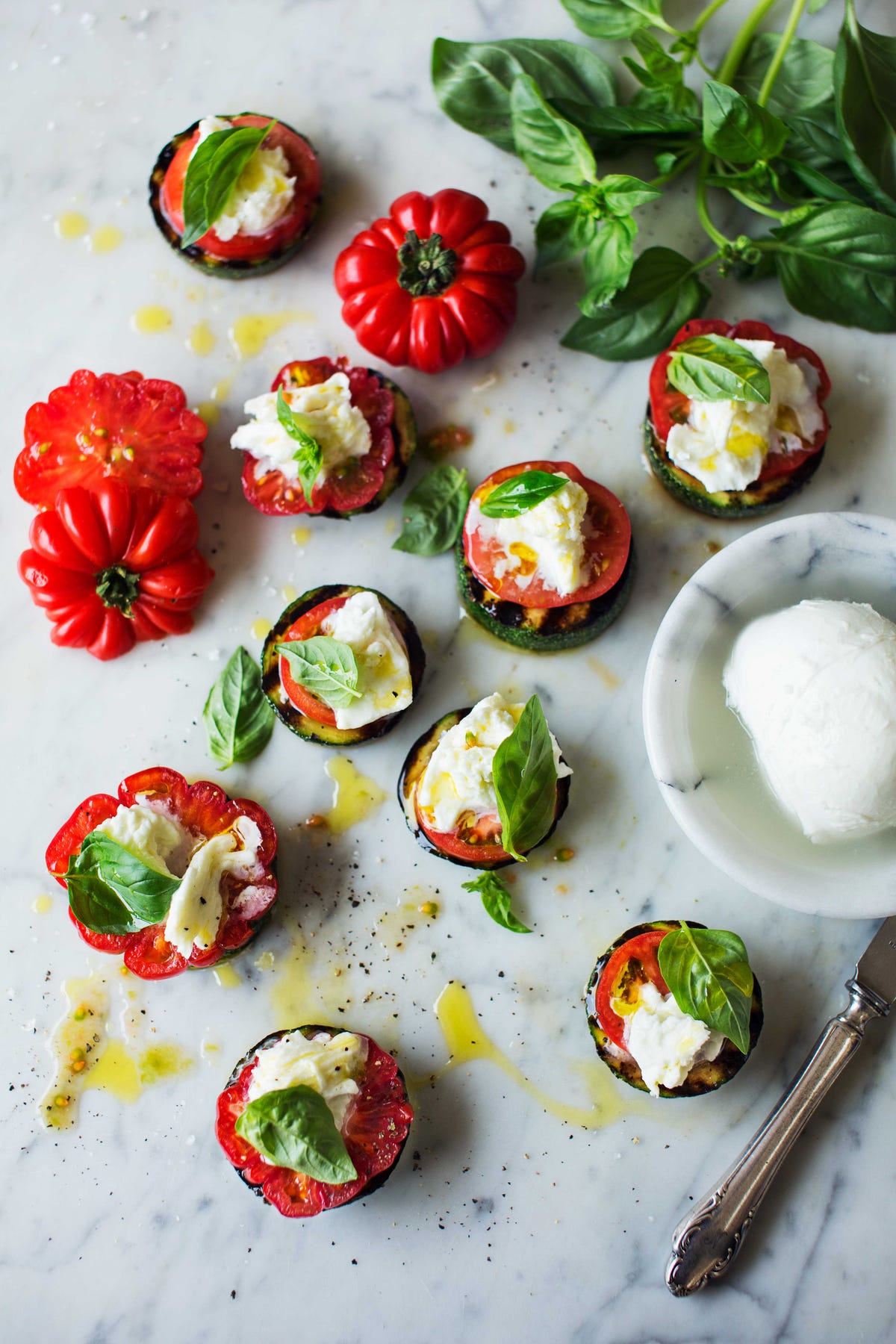 Tomato, mozzarella and courgette bruschetta Chiappa Sisters Recipes