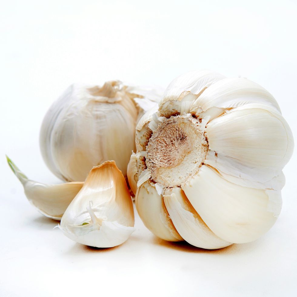 Garlic, Food, Vegetable, Elephant garlic, Plant, Ingredient, Produce, Allium, 