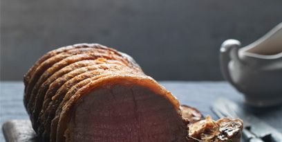 Roast beef with port gravy - Scandinavian Christmas recipes