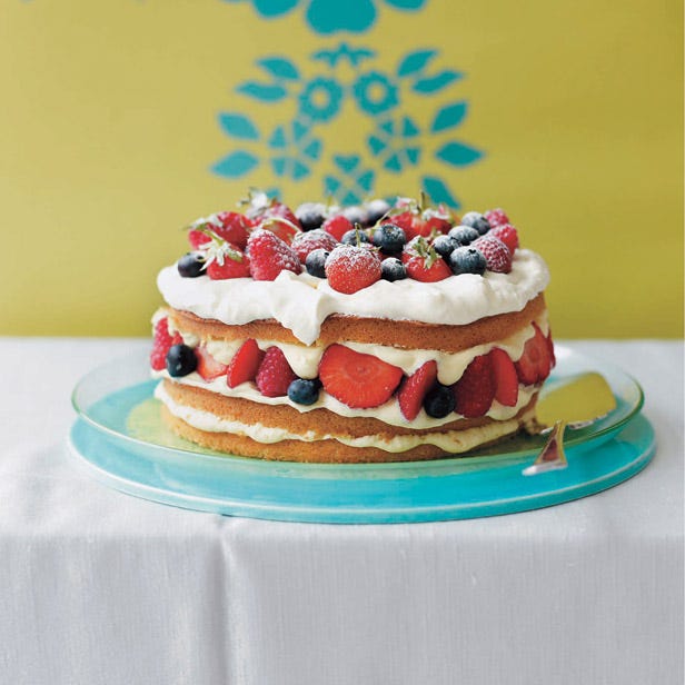 Eric Lanlard’s plain Genoise sponge