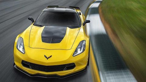 The 2015 Chevrolet Corvette Z06 Is Absurdly Fast And