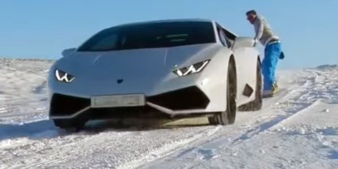 Lamborghini Huracan Snowboarding