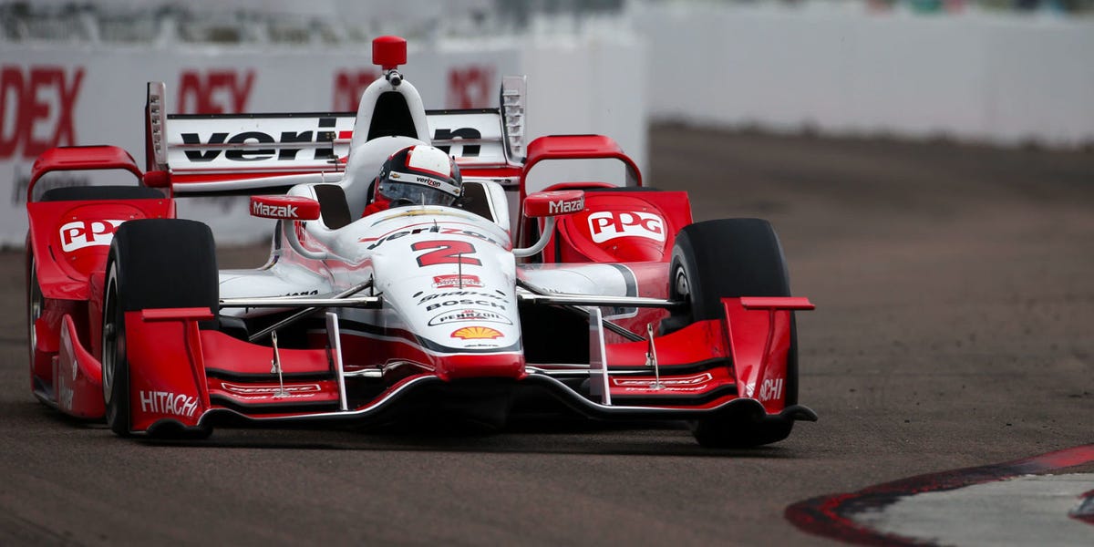 Juan Pablo Montoya wins 2015 IndyCar opener