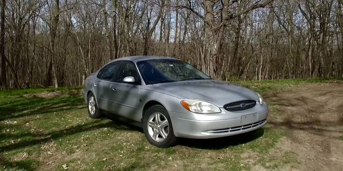 Craigslist genius uses swanky drone video to sell Taurus