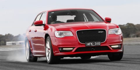 2015 chrysler 300 srt8 top speed