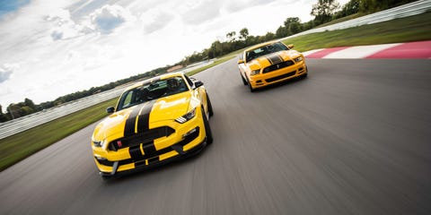 How Does The Shelby Mustang Gt350r Compare To Boss 302