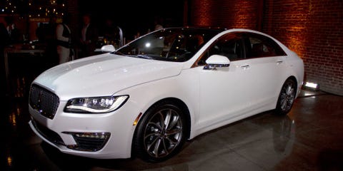 2017 Lincoln Mkz First Look Image