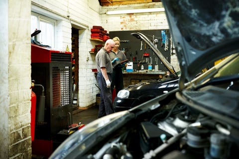 9. Stop in for an Inspection <p>If there's one thing <strong>that can help</strong> keep your truck going longest, it's knowing when to bring an expert in. Most automakers offer specified checks at dealerships. Ford's multi-point inspection is basically a doctor's check-up for your truck. Everything from your batteries to spark plugs to brake pads is analyzed for issues. Technicians should spot potential problem areas early, based on wear, <strong>helping</strong> keep you safe and your truck running longer. </p>