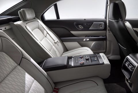 2017 Lincoln Continental Official Photos And Specs This May Not Be A Sport Sedan But In The Name Of What Galhotra Called Effortless Performance It S Got Some Oomph Projected 400 Horse And Lb
