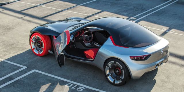 The GT Concept Is a Tiny Return to Opel's Sports Car Roots