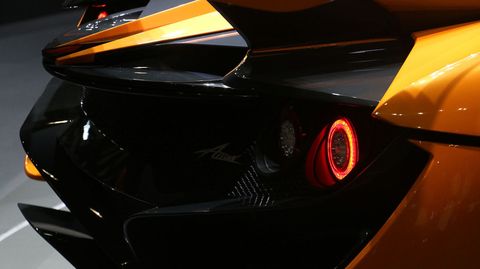 Automotive design, Yellow, Automotive lighting, Fender, Amber, Supercar, Light, Orange, Performance car, Sports car, 