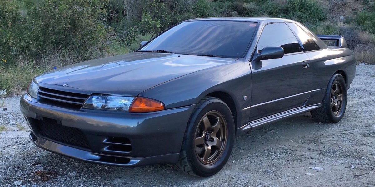 R32 Nissan Skyline GT-R - The Smoking Tire One Take R32 Nissan Skyline GT-R - The Smoking Tire One Take
