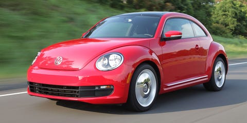 Volkswagen New Beetle Will End Production In 2018 Says Report After 20 Years And Two Generations The Volkswagen New Beetle Era Is Aly About To Come A Close Raise Your Bud Vases For Toast Fans