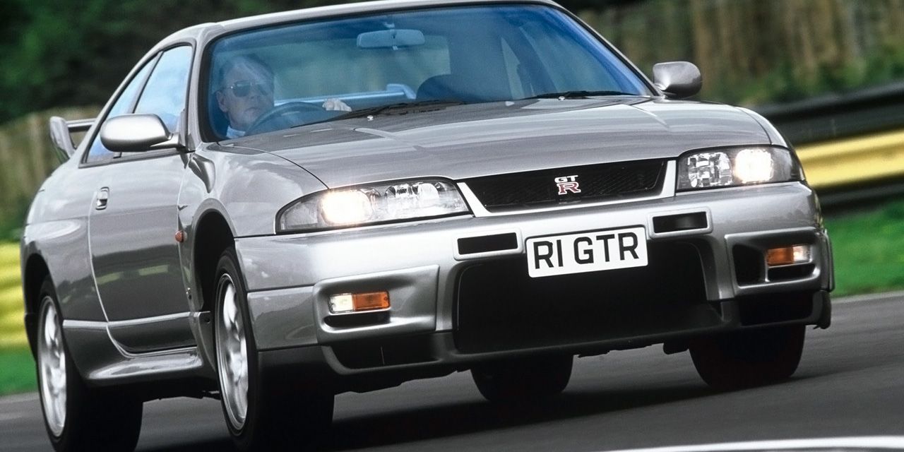 Nissan Skyline GT-R R33 - Full Image Gallery