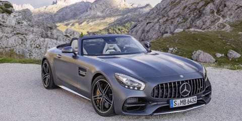 This Is The Gorgeous 550 Hp Mercedes Amg Gt C Roadster Mercedes Benz