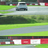 Fiesta ST vs. Renault Zoe vs. Kart