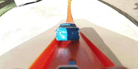 i want to watch hot wheels