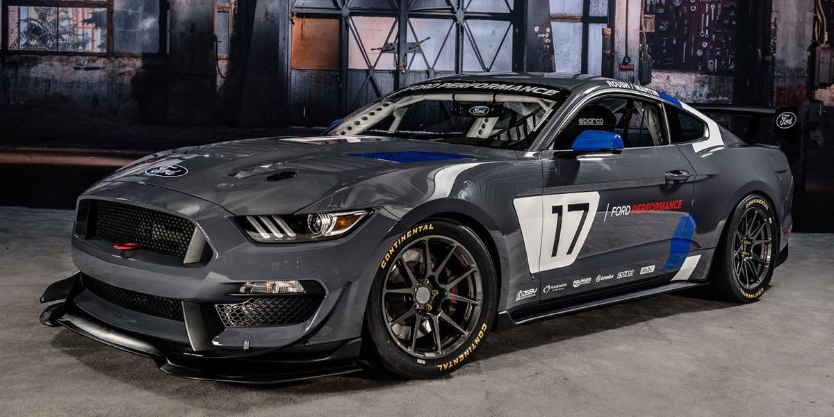El Ford Mustang GT4 es un auto de carrera listo para usar basado en Shelby GT3 mustang gt4 El Ford Mustang GT4 es un auto de carrera listo para usar basado en Shelby GT3
