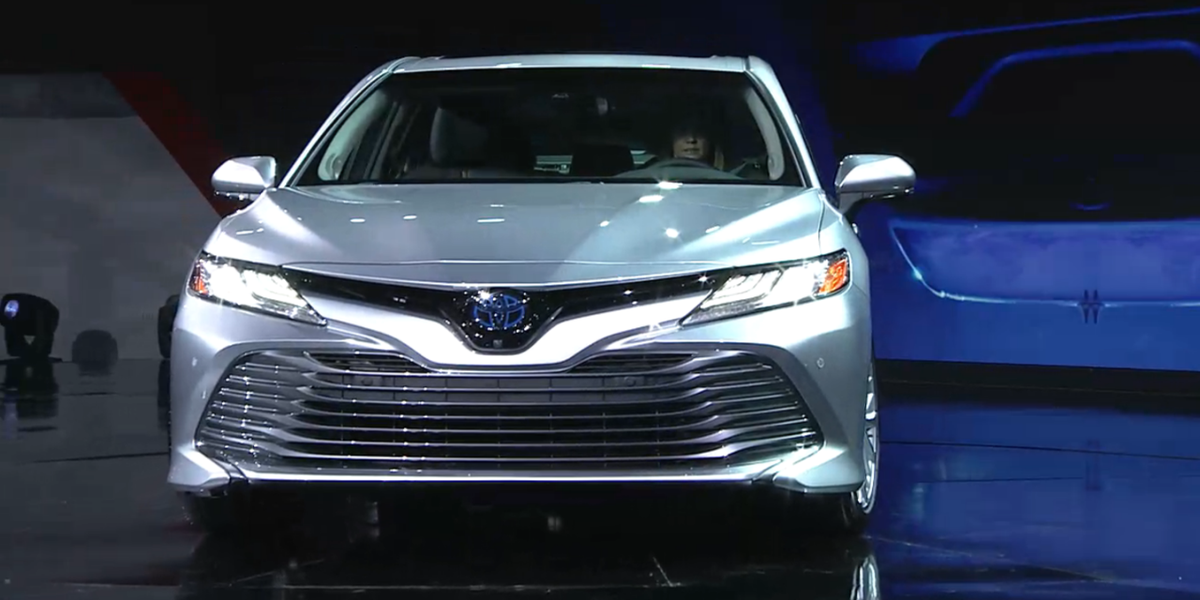 2018 Toyota Camry – New Eighth-Generation Camry Debuts