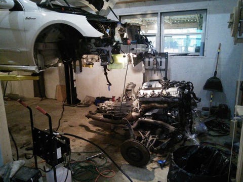 This Mercedes R63 AMG Owner is Rebuilding His Engine to Avoid a $57,000 Repair