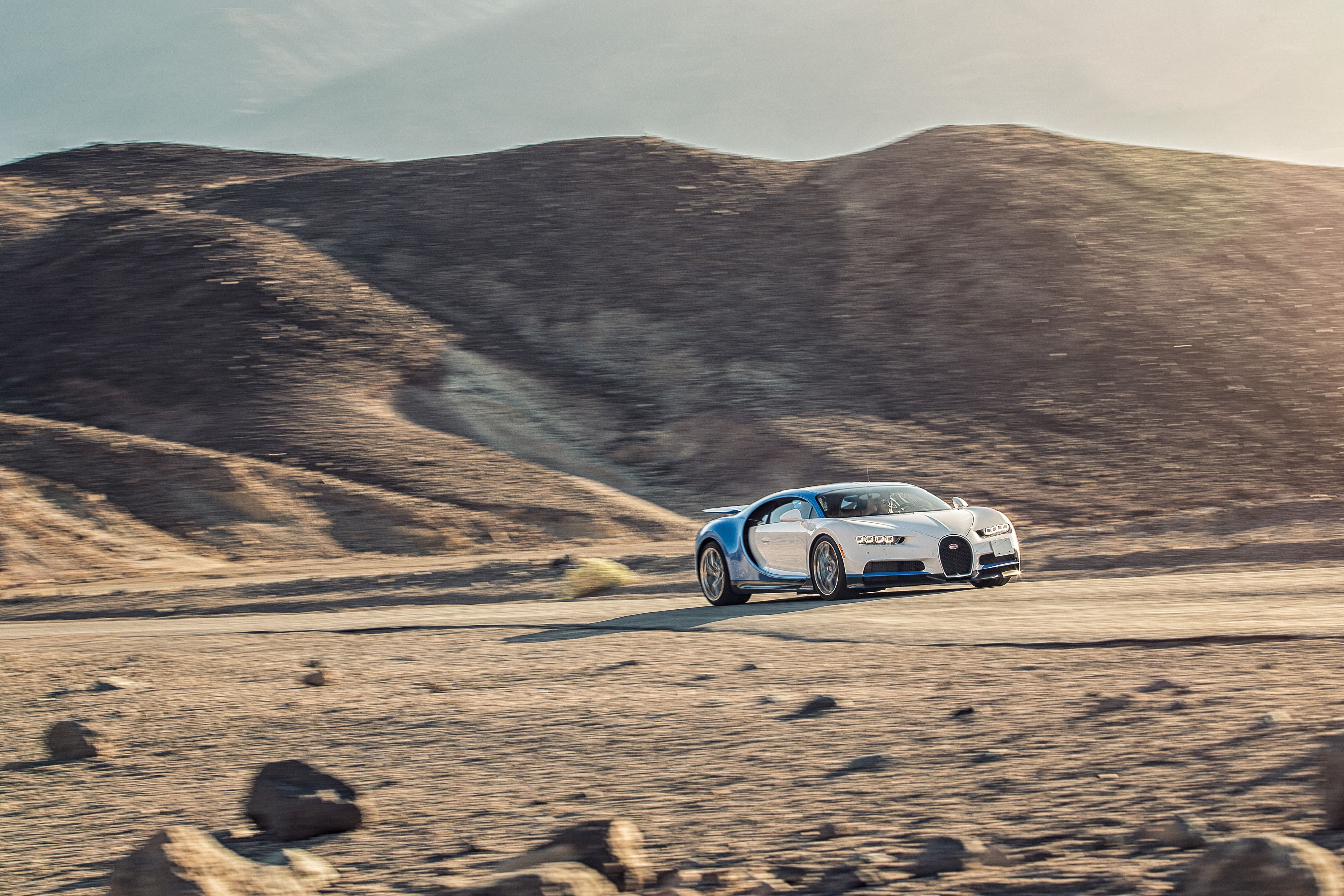 1484917464 16 Bugatti Chiron Development Drive Hot Testing Jpg 1484917464 16 Bugatti Chiron Development Drive Hot Testing Jpg