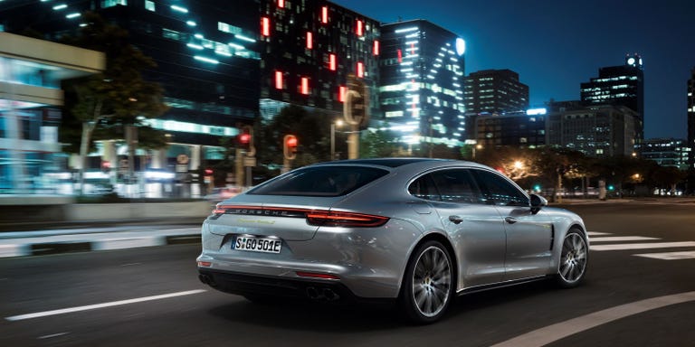The Porsche Panamera Turbo S E Hybrid Makes 680 Hp 626 Lb Ft Of Ready To Have Your Hybrid Sedan Prejudices N Right Out Earholes Feast Eyes On The 2018 Porsche Panamera Turbo S E