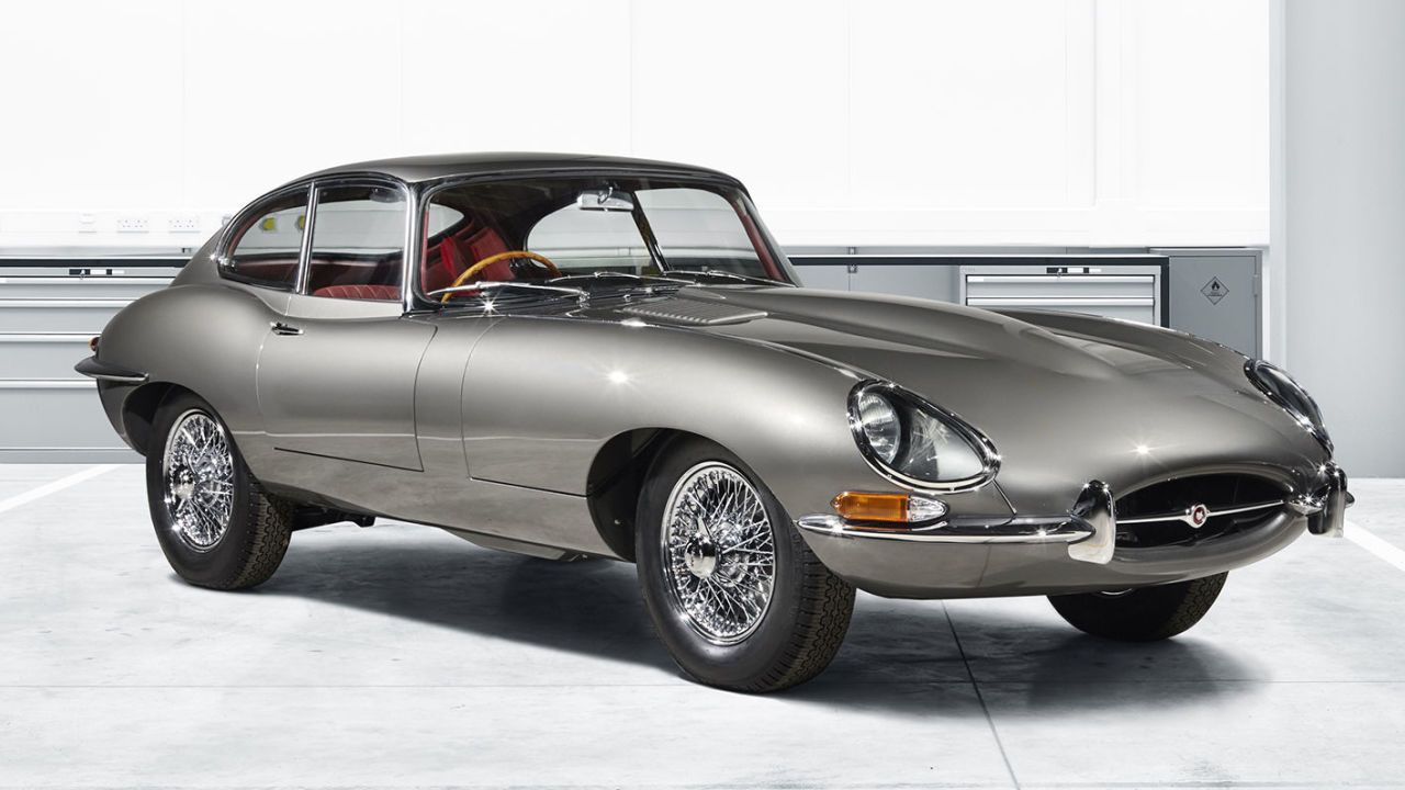 Jaguar Will Sell You a Perfectly Restored E-Type For Just $355,000