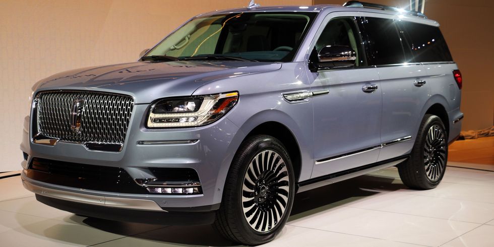 The New Lincoln Navigator Is Gigantic