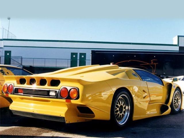 lamborghini diablo gt1 stradale