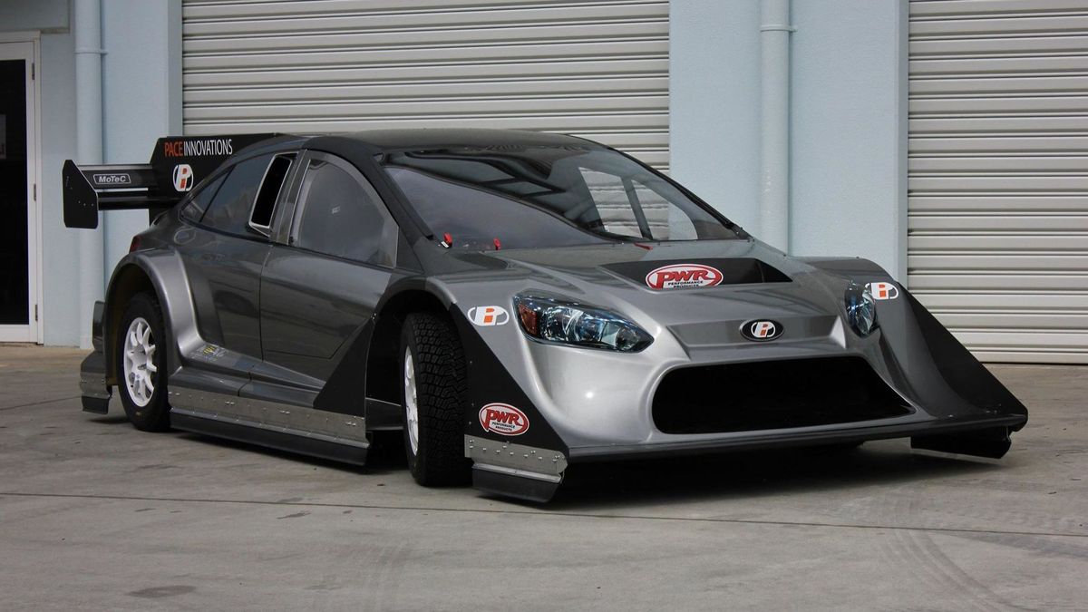 Nissan GT-R Hill Climber Has Plenty Of Wing, 1,600 HP At The Wheels