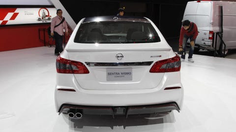 Photos: Nissan Sentra Nismo Concept Photos: Nissan Sentra Nismo Concept