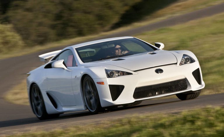 https://hips.hearstapps.com/roa.h-cdn.co/assets/cm/14/47/1024x625/546b68d9d8ce3_-_2011-lexus-lfa-road-test-1-lg.jpg?resize=768:*