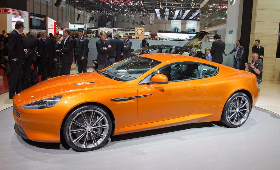 Aston Martin Virage 2011