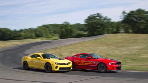 Photos 2013 Ford Mustang Shelby Gt500 Vs 2012 Chevrolet