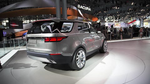 2015 Land Rover Discovery Vision Concept At Nyias Photos