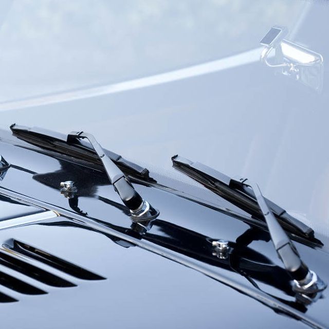 How to Replace Your Windshield Wipers - Step-by-Step Guide