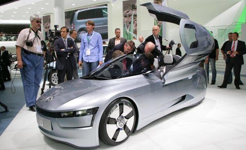 Volkswagen L1 Concept The L1 In Volkswagen Concept Stands For 1 Liter Idea Being That This Roughly 170 Mpg Hybrid Can Travel 100 Km 62 Miles On Just Of