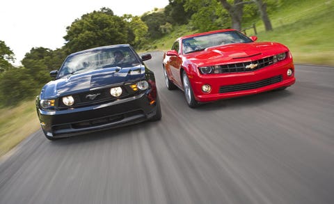 Camaro Vs Mustang >> 2010 Chevrolet Camaro Ss Vs 2011 Ford Mustang Gt Camaro Vs Mustang >> 2010 Chevrolet Camaro Ss Vs 2011 Ford Mustang Gt