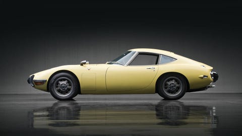 Toyota 2000gt Brings Record Price Rm Auctions Sets 1967 Toyota 2000gt Brings Home 1 15 Million