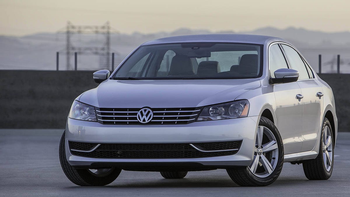 2013 Volkswagen Passat Tdi Se Drive Driving Impressions Of Passat Diesel The air conditioning compressor has started to make a noise, £400 ish to put right, i've removed the belt for now, tyres and. 2013 volkswagen passat tdi se drive