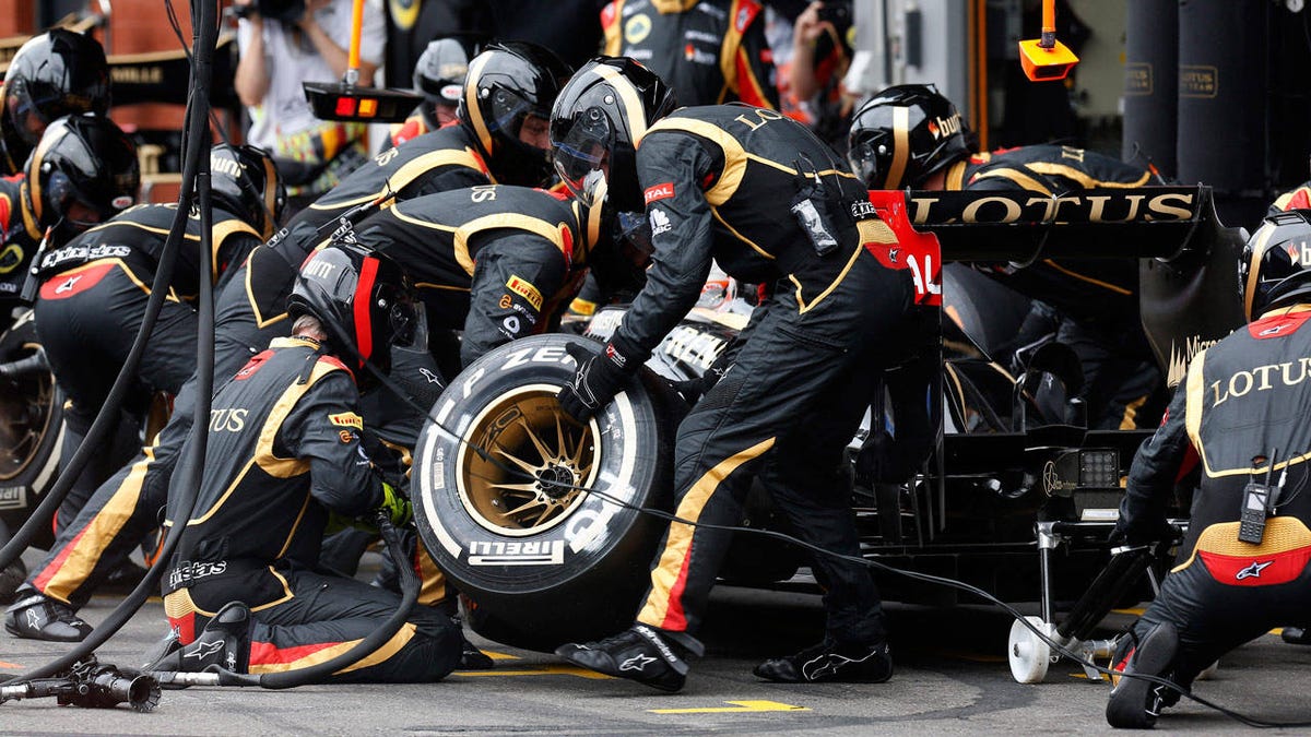 Fia Hardens F1 Pitstop Safety Rules New Regs Take Effect