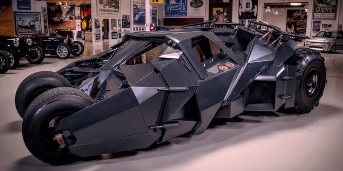 Batman S Tumbler At Jay Leno S Garage Video Of Batmobile Drive With Jay Leno