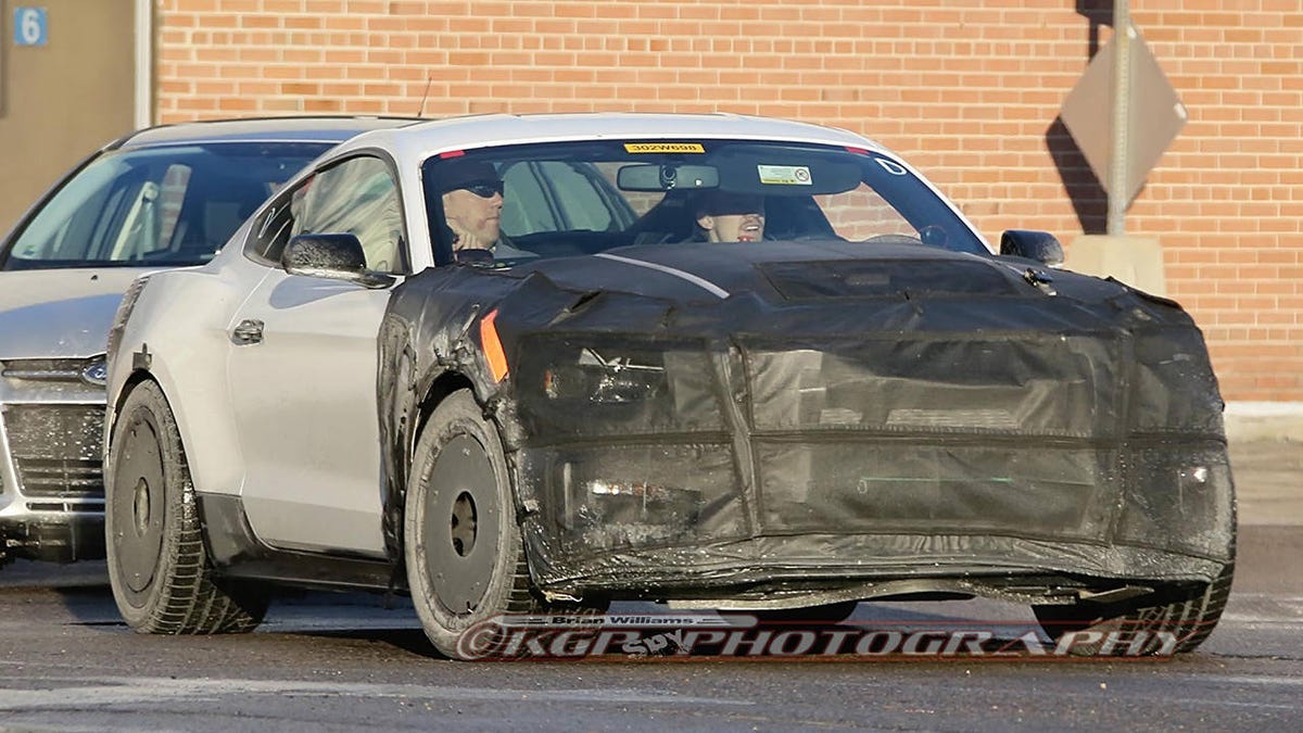 2016 Ford Mustang Shelby Gt350 Spy Shots Spy Shots