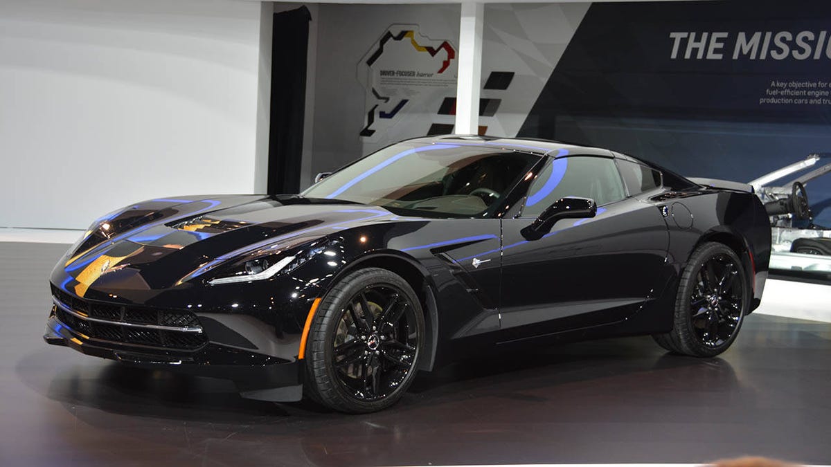 2014 Black Widow Chevrolet Corvette at the Chicago Auto Show - Photos