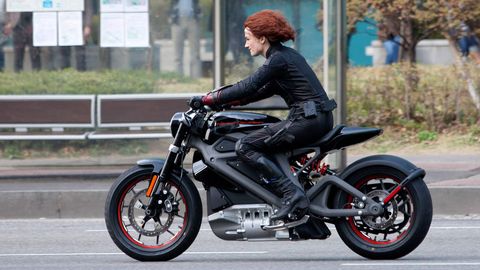 Black Widow Trades Vette For Electric Harley Davidson In Avengers Age Of Ultron