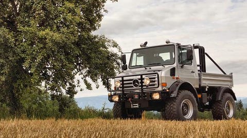 Arnold Schwarzenegger S Custom Mercedes Benz Unimog For Sale