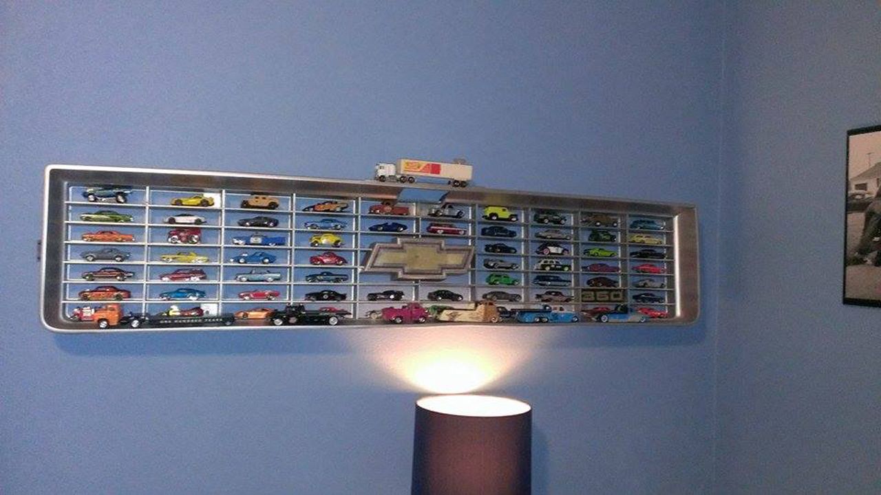 chevy grille hot wheels display