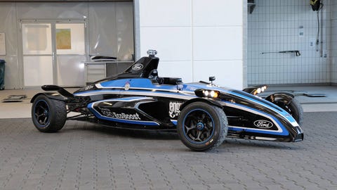 Tire, Automotive design, Vehicle, Automotive tire, Car, Automotive exterior, Automotive wheel system, Open-wheel car, Rim, Hood, Tire, Automotive design, Vehicle, Automotive tire, Car, Automotive exterior, Automotive wheel system, Open-wheel car, Rim, Hood,