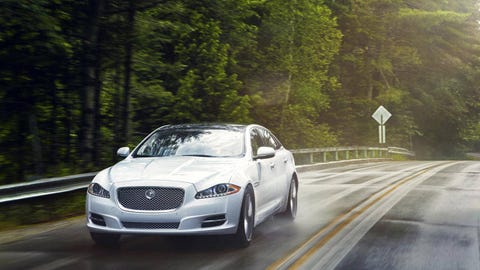 Driven 2017 Jaguar Xf And Xj 2017 Jaguar Xj 3 0 V 6 S C 340
